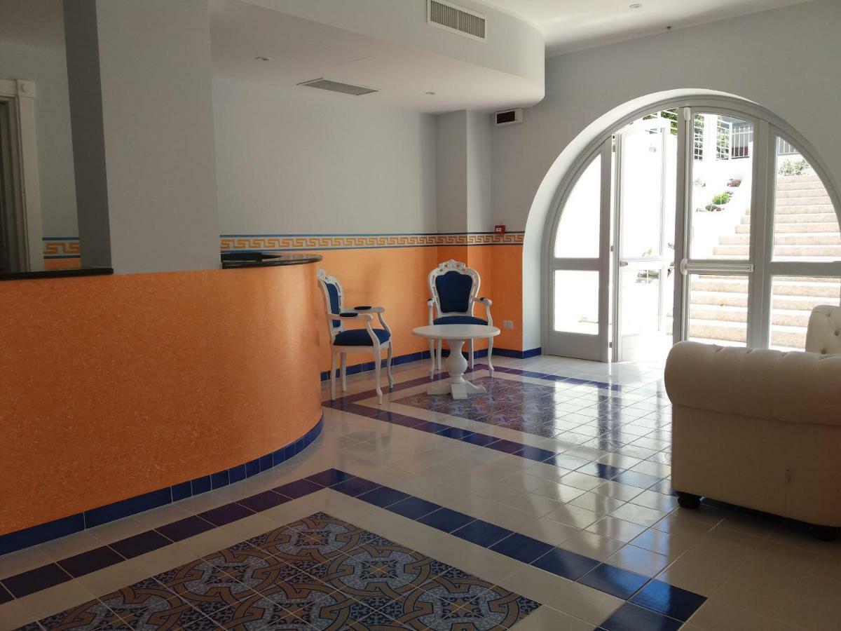 Odysseus Hotel Lipari  Zewnętrze zdjęcie
