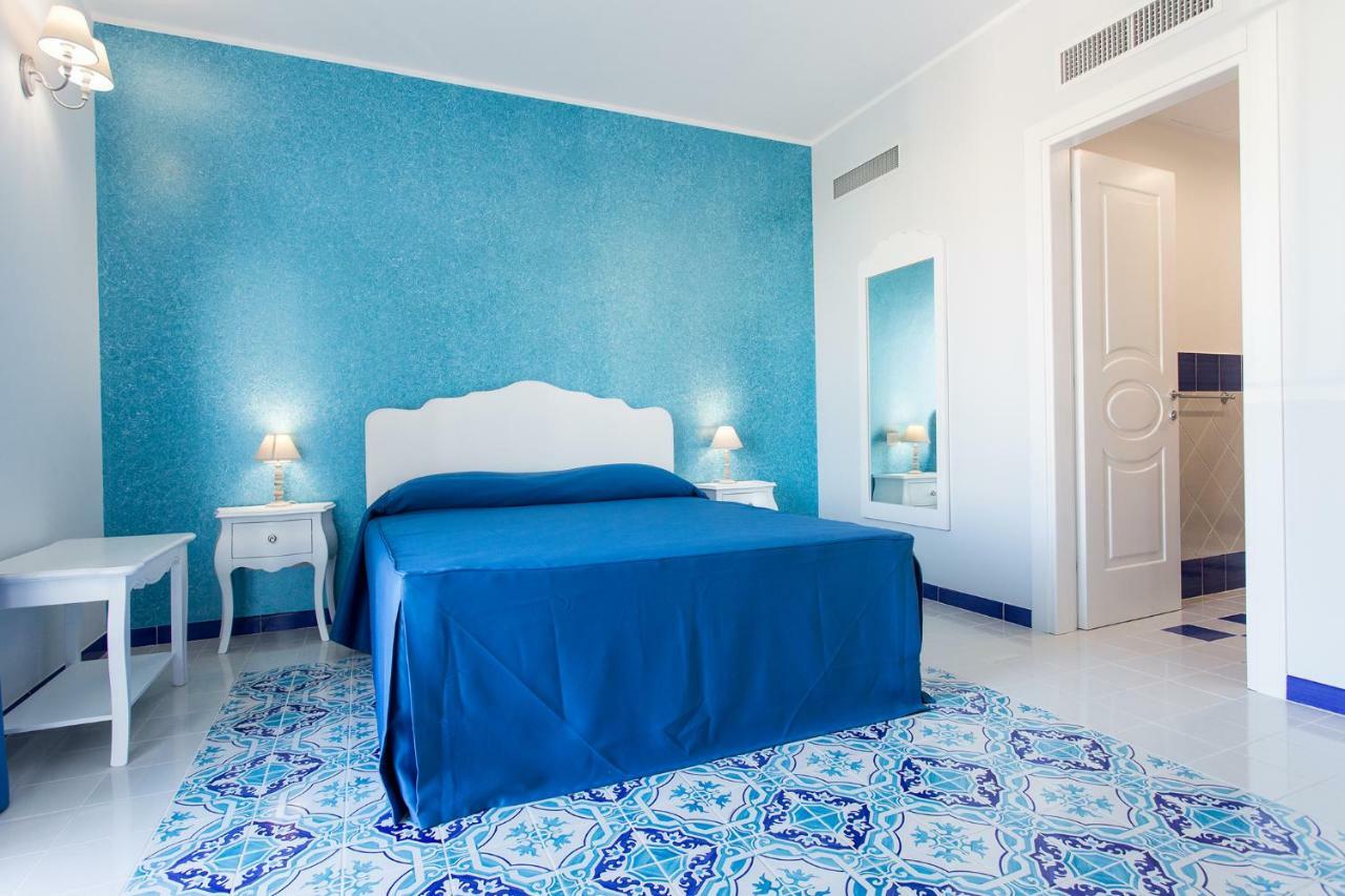 Odysseus Hotel Lipari  Zewnętrze zdjęcie