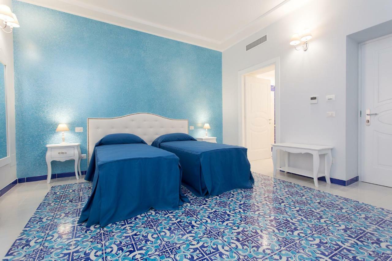 Odysseus Hotel Lipari  Zewnętrze zdjęcie