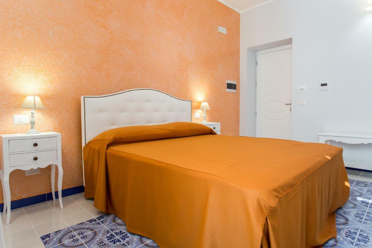 Odysseus Hotel Lipari  Zewnętrze zdjęcie