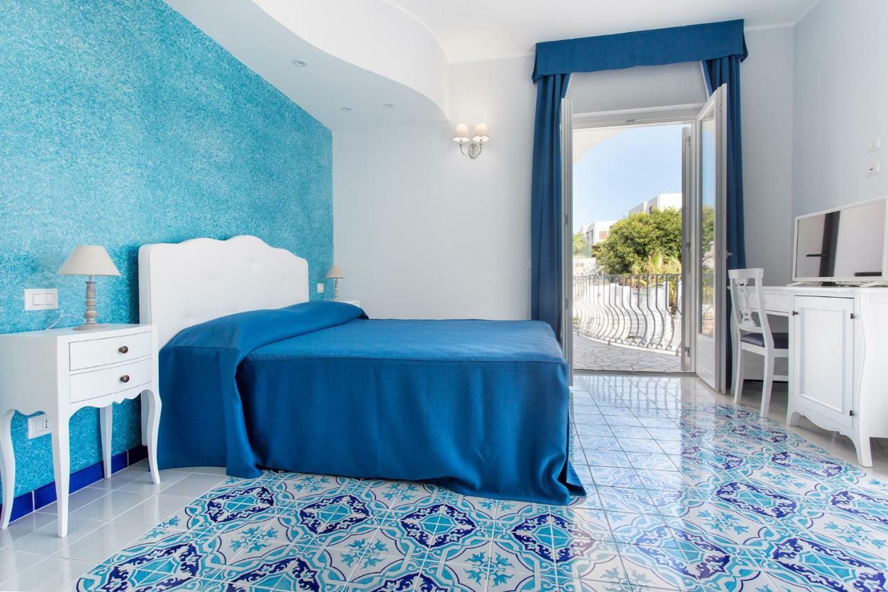 Odysseus Hotel Lipari  Zewnętrze zdjęcie