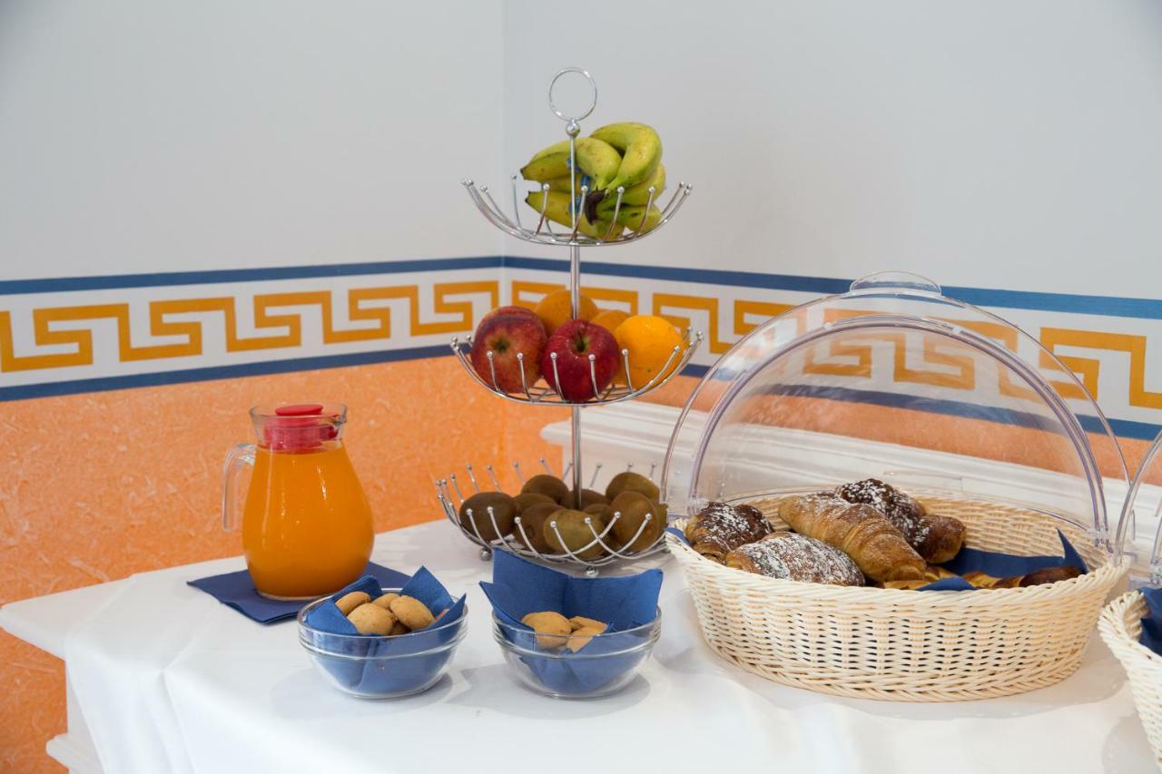 Odysseus Hotel Lipari  Zewnętrze zdjęcie