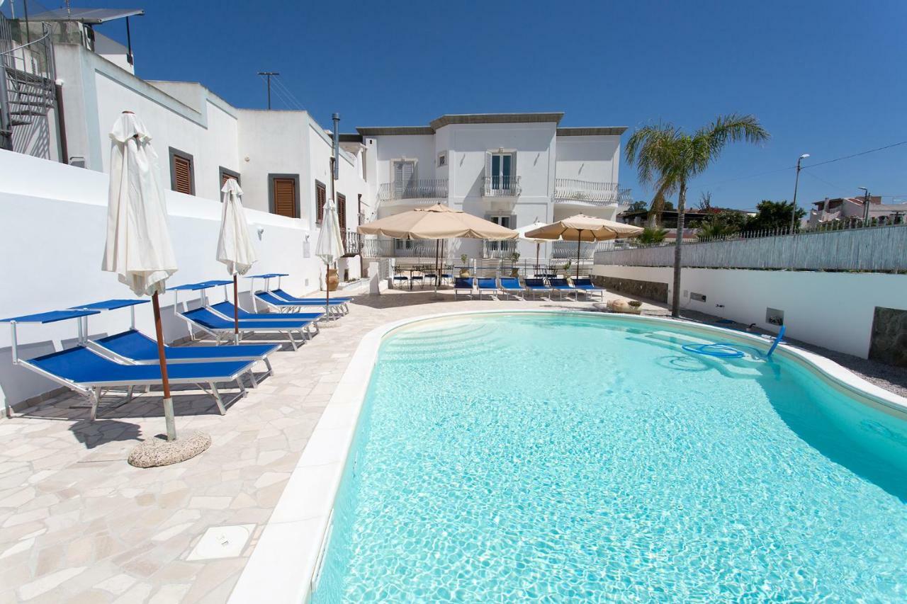 Odysseus Hotel Lipari  Zewnętrze zdjęcie