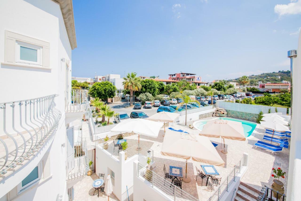 Odysseus Hotel Lipari  Zewnętrze zdjęcie