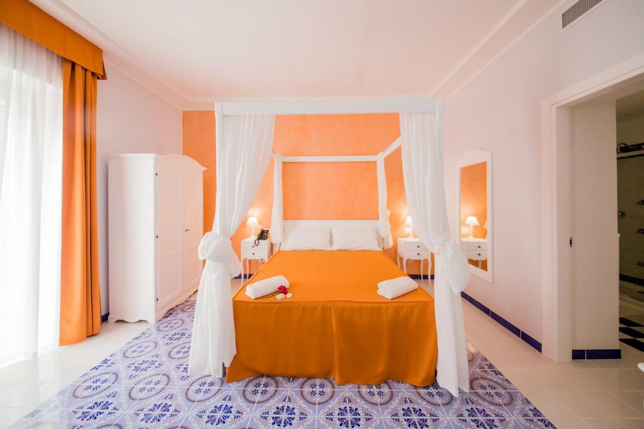 Odysseus Hotel Lipari  Zewnętrze zdjęcie