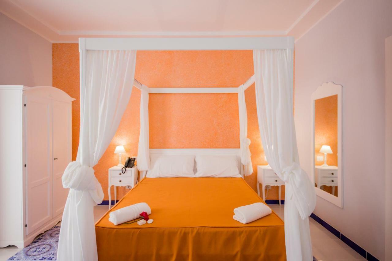 Odysseus Hotel Lipari  Zewnętrze zdjęcie