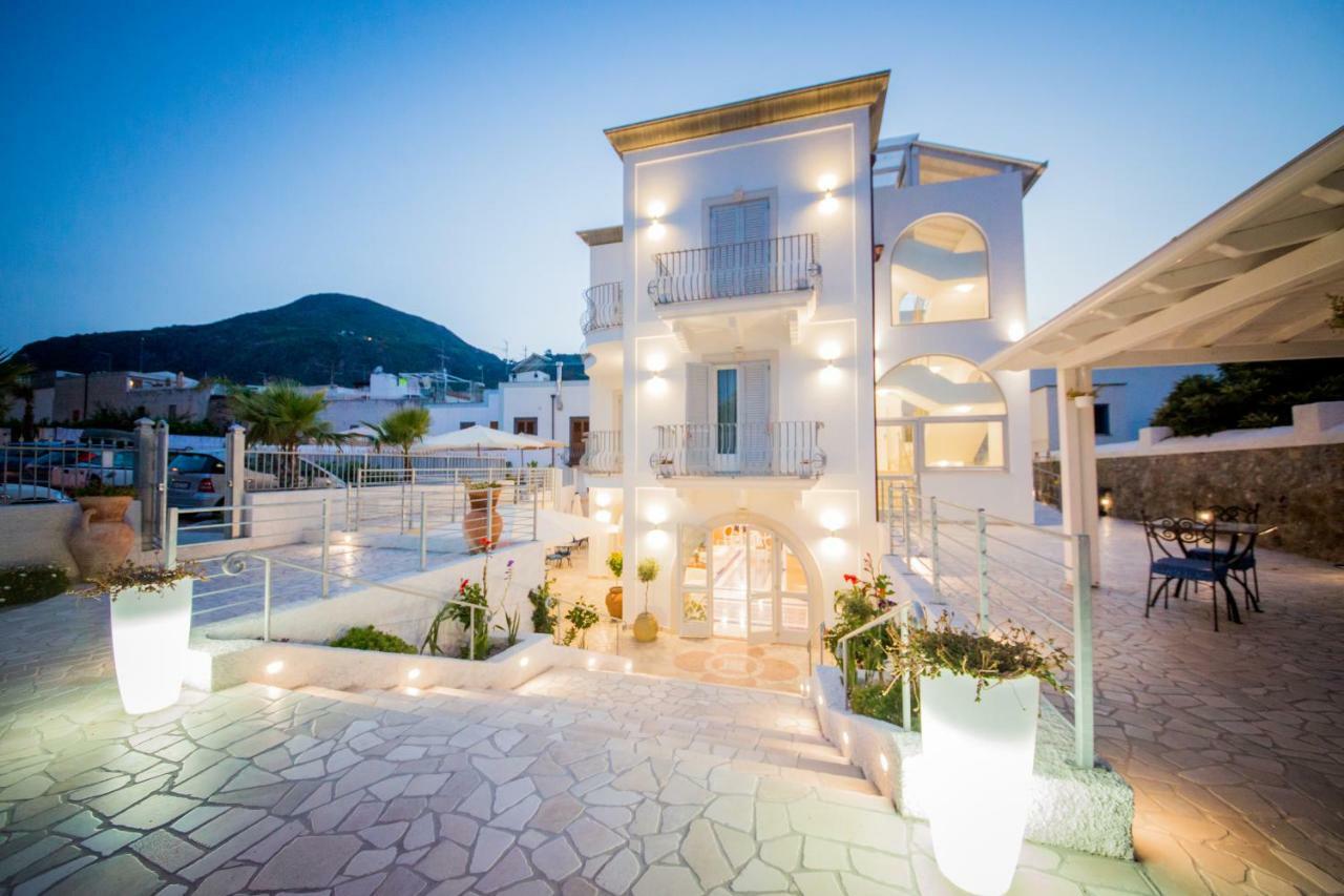 Odysseus Hotel Lipari  Zewnętrze zdjęcie