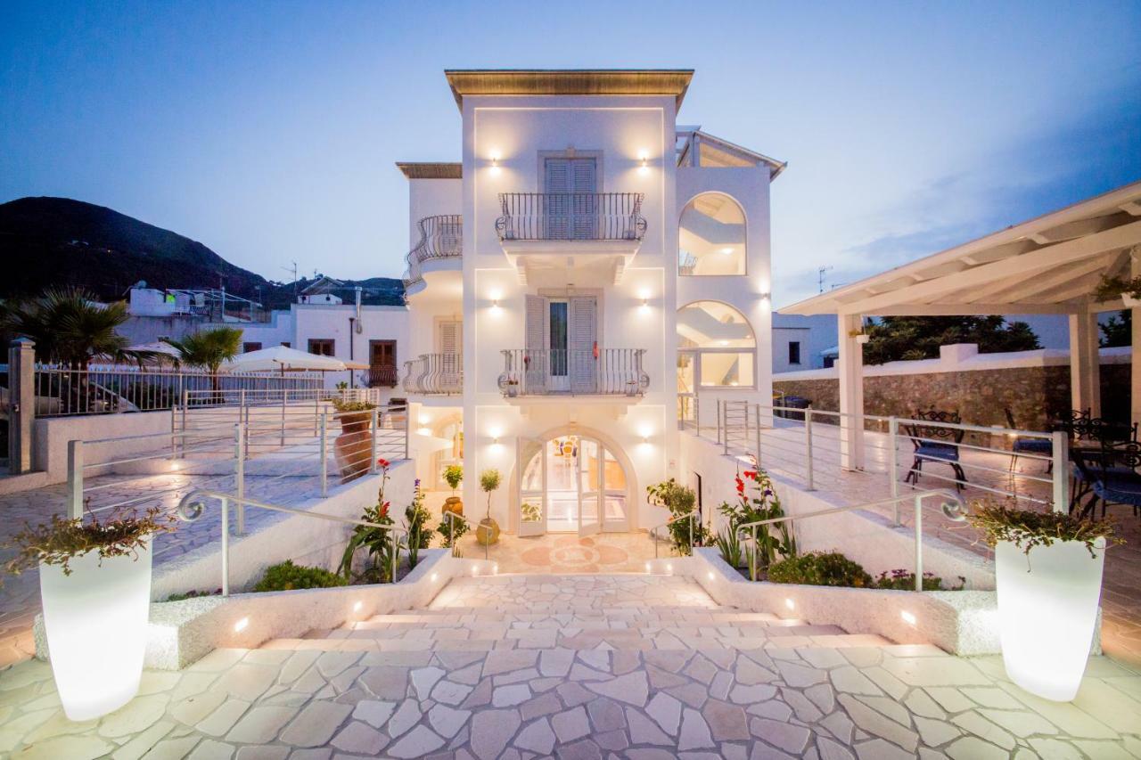 Odysseus Hotel Lipari  Zewnętrze zdjęcie